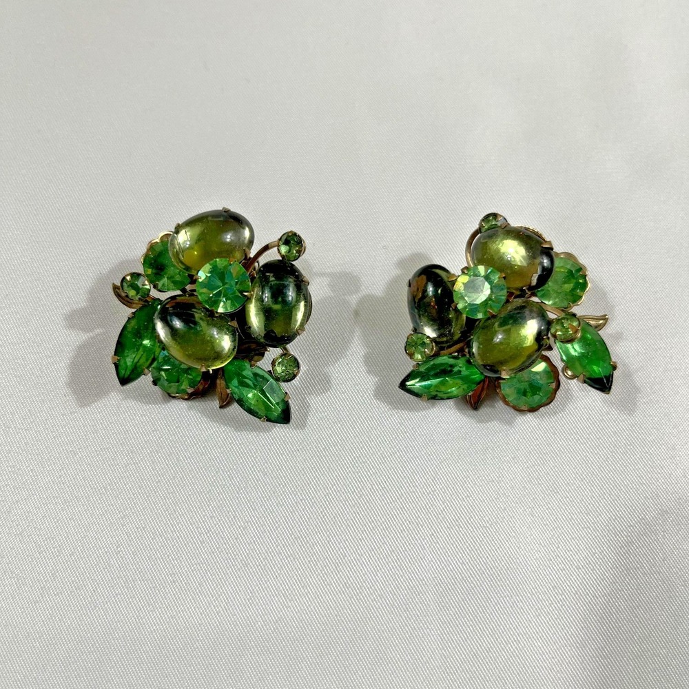 Vintage Green Rhinestone Cabochon Cluster Earrings MCM Whimsygoth Clip On Jewel
